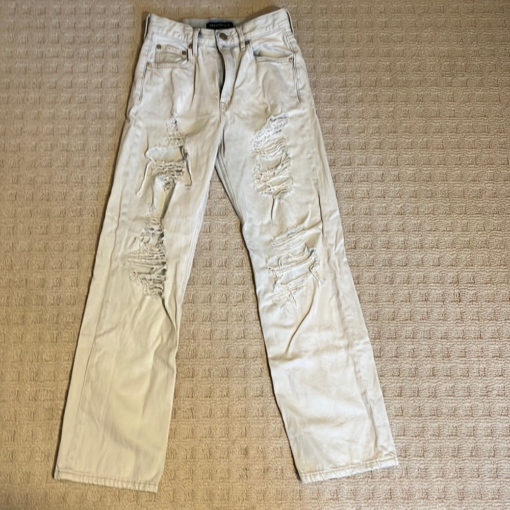 Aeropostale Off White Distressed Jeans